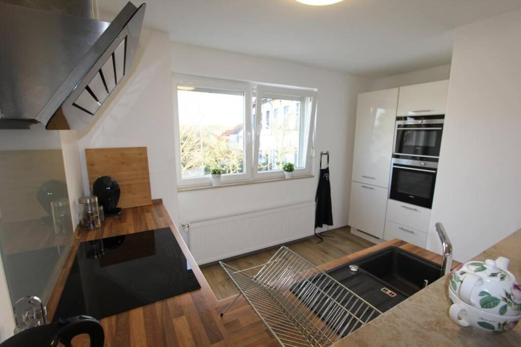 Ferienoase Mit Fernblick Apartment แฮร์โซเกนราธ ภายนอก รูปภาพ